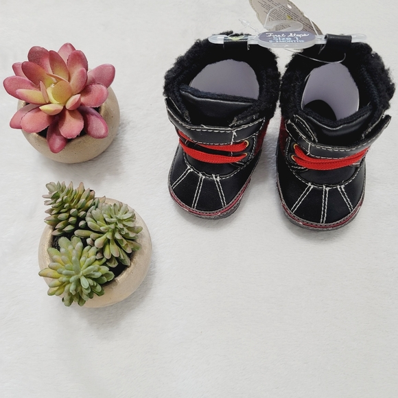 💕 NWT First Steps By Stepping Stones Baby Boots - Picture 10 of 15